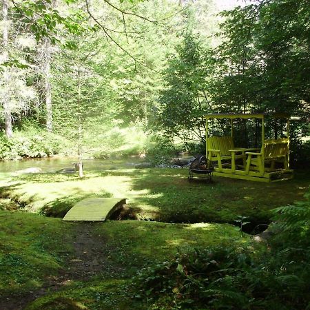La Petite Douceur Bed & Breakfast Lac-Superieur Eksteriør bilde