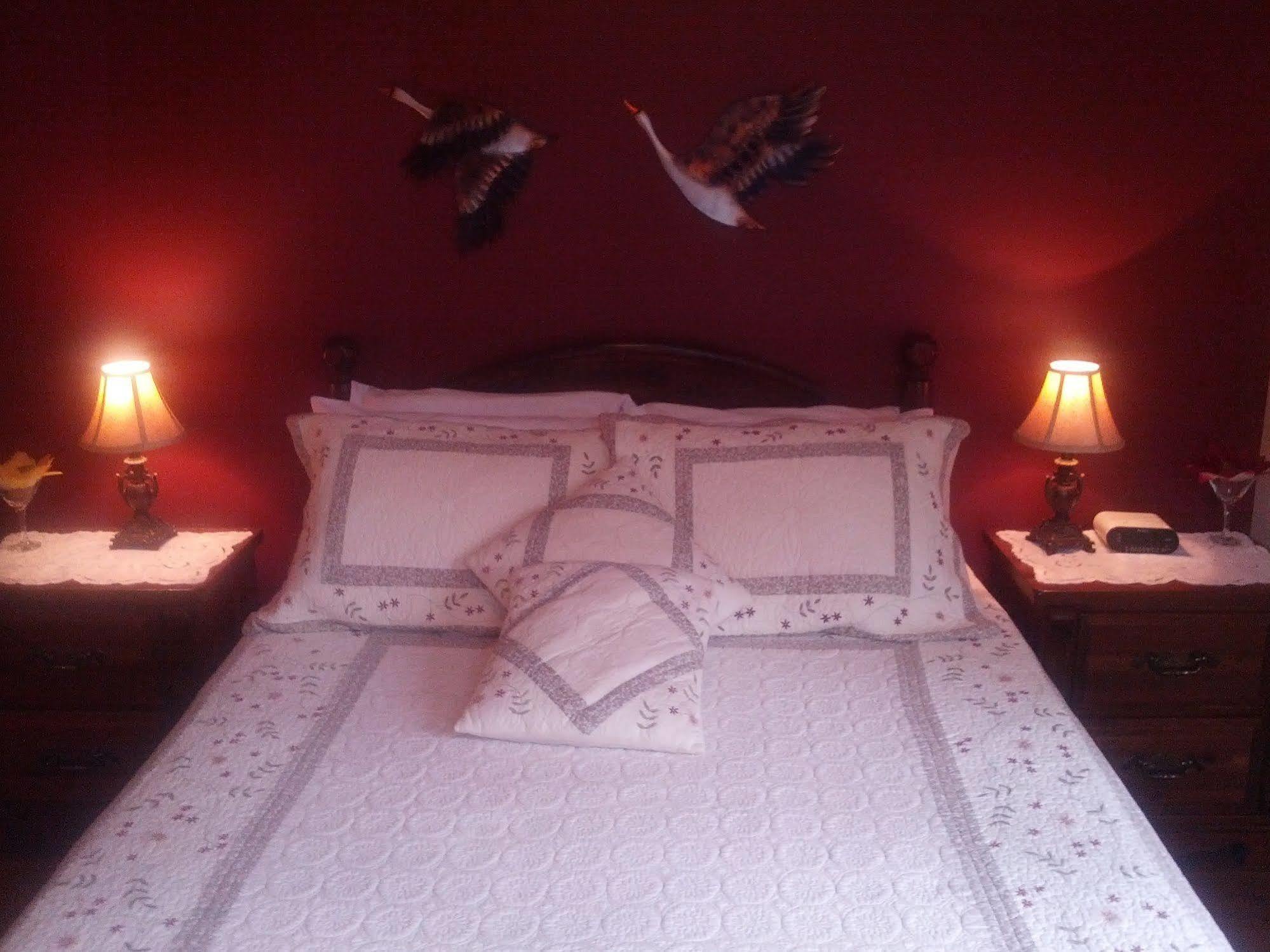 La Petite Douceur Bed & Breakfast Lac-Superieur Eksteriør bilde